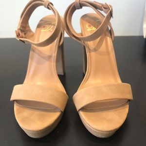 Strappy Tan Suede Block heels